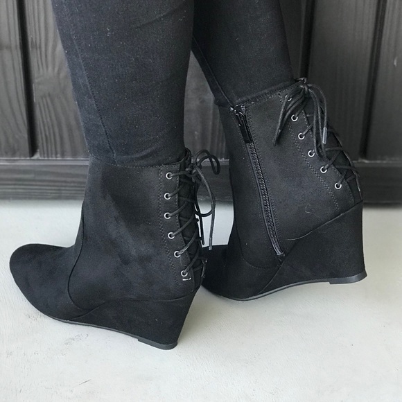 Black Crisscross Lace Back Wedge Booties - Picture 6 of 9